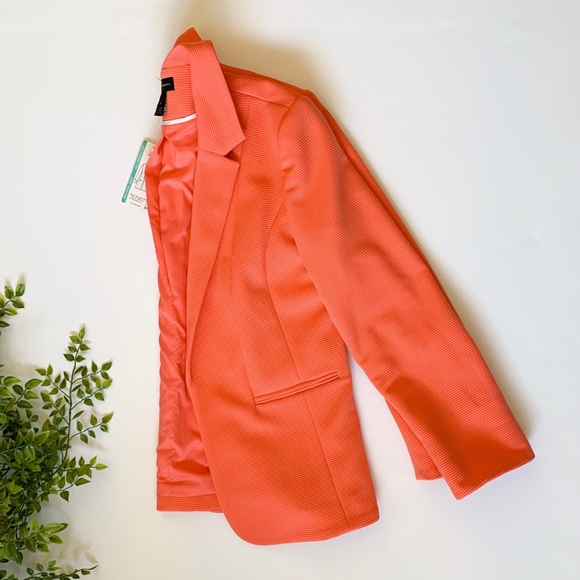 Investments Open Front Textured Jacket - Picture 2 of 5